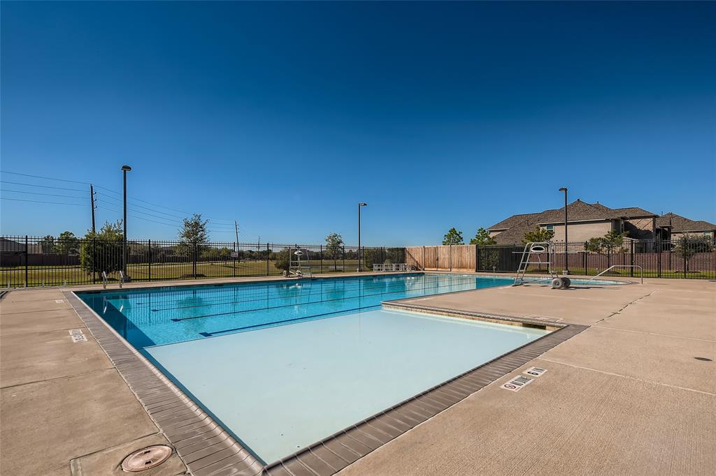 8811 1 Clemens Drive, Cypress, Texas 77433, 4 Bedrooms Bedrooms, 7 Rooms Rooms,3 BathroomsBathrooms,Single-family,For Sale,Clemens,66185727