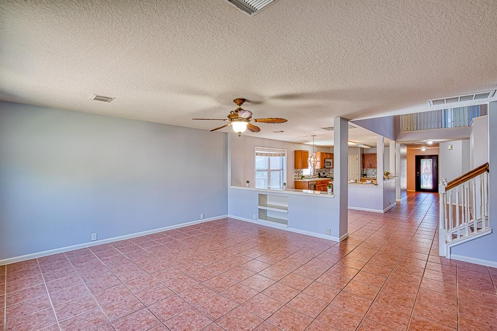 18222 2 Post Oak View Court, Humble, Texas 77346, 4 Bedrooms Bedrooms, 12 Rooms Rooms,2 BathroomsBathrooms,Single-family,For Sale,Post Oak View,89819445