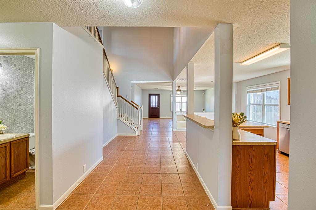 18222 2 Post Oak View Court, Humble, Texas 77346, 4 Bedrooms Bedrooms, 12 Rooms Rooms,2 BathroomsBathrooms,Single-family,For Sale,Post Oak View,89819445