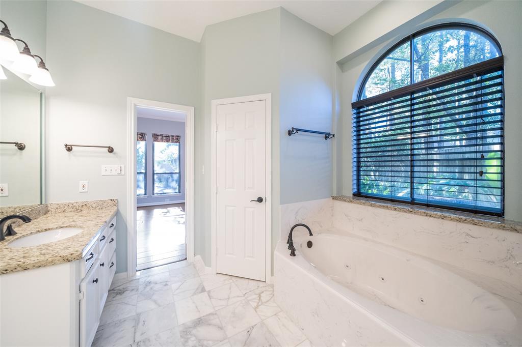13215 2 Lake Mist Court, Cypress, Texas 77429, 4 Bedrooms Bedrooms, 4 Rooms Rooms,3 BathroomsBathrooms,Single-family,For Sale,Lake Mist,54684371