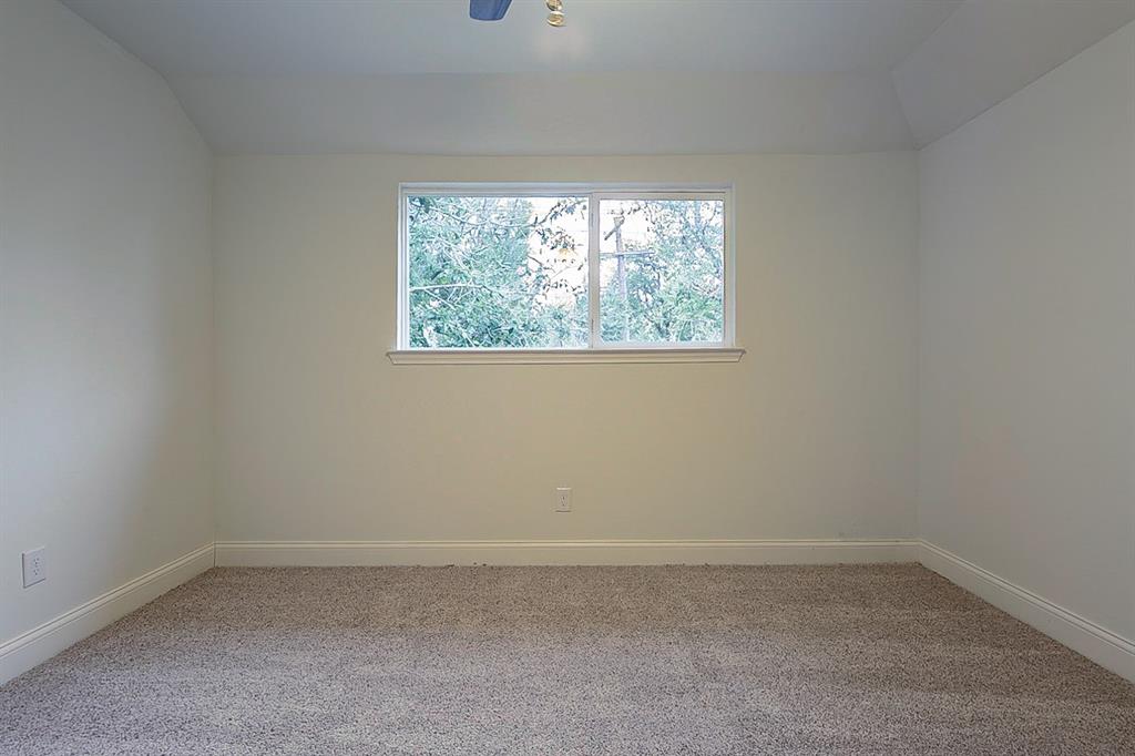 610 2 Walnut Bend Lane, Houston, Texas 77042, 4 Bedrooms Bedrooms, 4 Rooms Rooms,2 BathroomsBathrooms,Single-family,For Sale,Walnut Bend,78691608