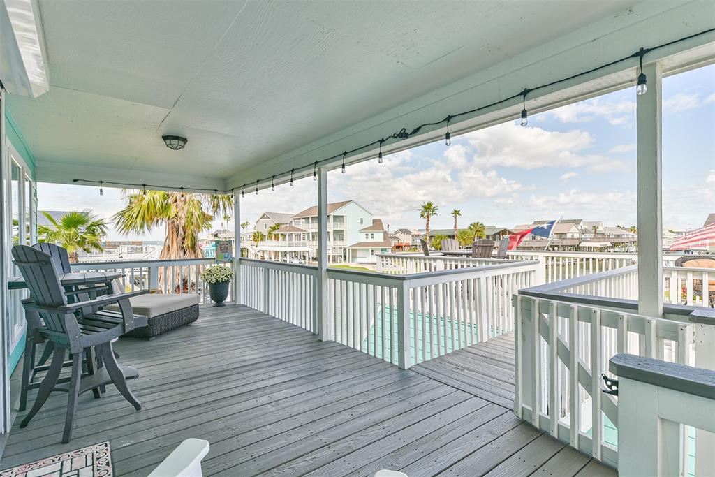 3811 1 Nueces Drive, Galveston, Texas 77554, 3 Bedrooms Bedrooms, 9 Rooms Rooms,2 BathroomsBathrooms,Single-family,For Sale,Nueces,77121327