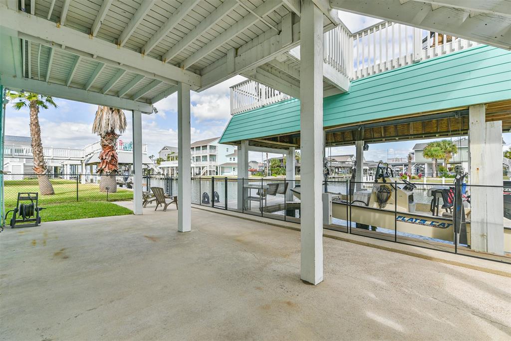3811 1 Nueces Drive, Galveston, Texas 77554, 3 Bedrooms Bedrooms, 9 Rooms Rooms,2 BathroomsBathrooms,Single-family,For Sale,Nueces,77121327