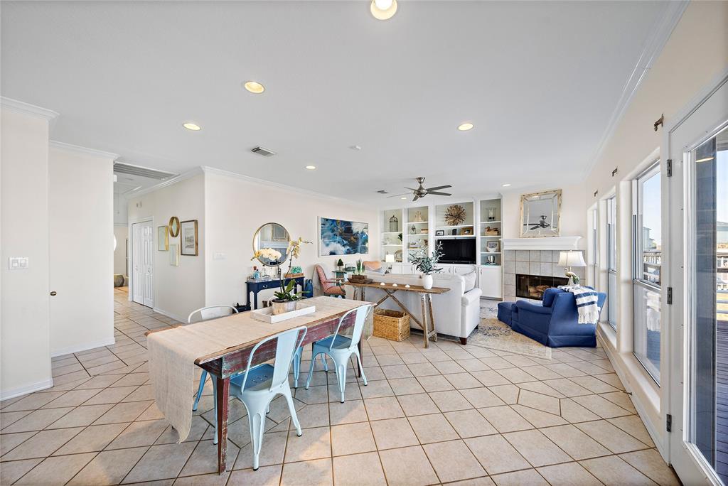 410 1 Westerly Drive, Tiki Island, Texas 77554, 3 Bedrooms Bedrooms, 6 Rooms Rooms,2 BathroomsBathrooms,Single-family,For Sale,Westerly,73393124