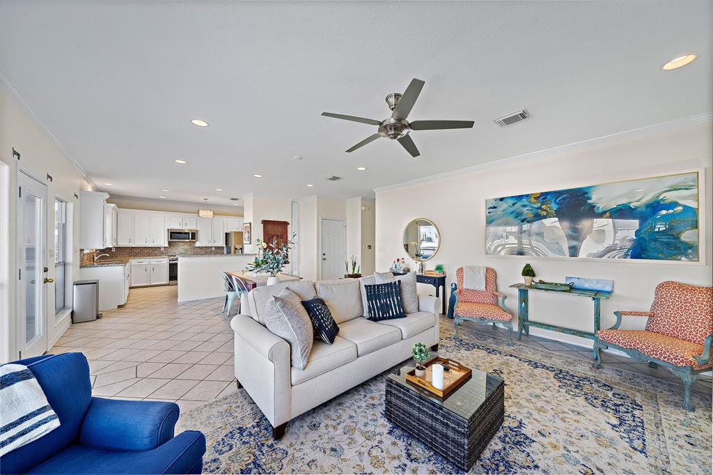 410 1 Westerly Drive, Tiki Island, Texas 77554, 3 Bedrooms Bedrooms, 6 Rooms Rooms,2 BathroomsBathrooms,Single-family,For Sale,Westerly,73393124