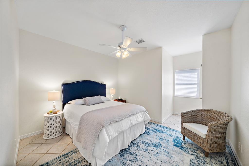 410 1 Westerly Drive, Tiki Island, Texas 77554, 3 Bedrooms Bedrooms, 6 Rooms Rooms,2 BathroomsBathrooms,Single-family,For Sale,Westerly,73393124
