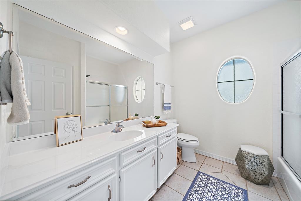 410 1 Westerly Drive, Tiki Island, Texas 77554, 3 Bedrooms Bedrooms, 6 Rooms Rooms,2 BathroomsBathrooms,Single-family,For Sale,Westerly,73393124