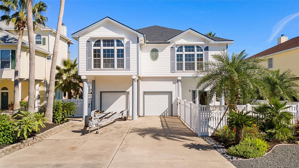 410 1 Westerly Drive, Tiki Island, Texas 77554, 3 Bedrooms Bedrooms, 6 Rooms Rooms,2 BathroomsBathrooms,Single-family,For Sale,Westerly,73393124