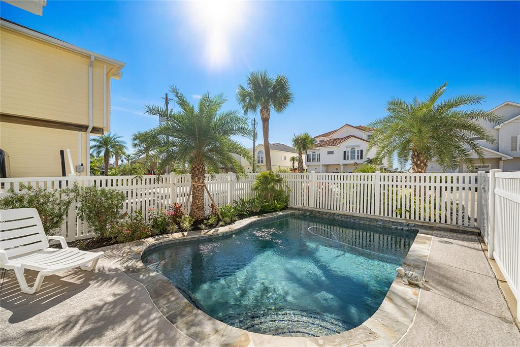 410 1 Westerly Drive, Tiki Island, Texas 77554, 3 Bedrooms Bedrooms, 6 Rooms Rooms,2 BathroomsBathrooms,Single-family,For Sale,Westerly,73393124