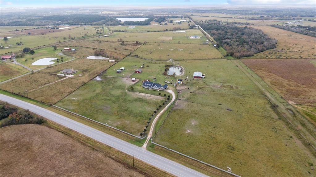 3990 1 Fm 2917 Road, Alvin, Texas 77511, 3 Bedrooms Bedrooms, 10 Rooms Rooms,2 BathroomsBathrooms,Country Homes/acreage,For Sale,Fm 2917,53485593