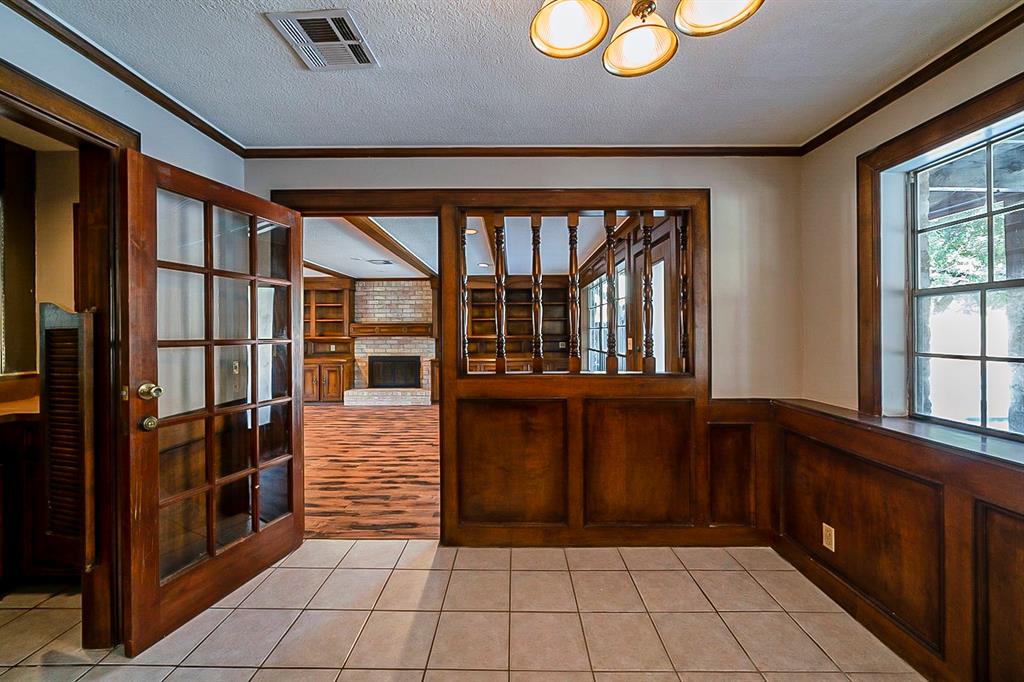 13318 2 Holston Hills Drive, Houston, Texas 77069, 3 Bedrooms Bedrooms, 3 Rooms Rooms,2 BathroomsBathrooms,Single-family,For Sale,Holston Hills,61083394