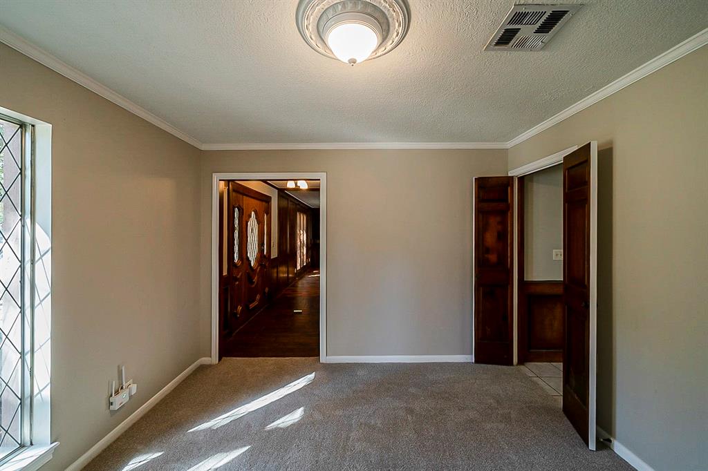 13318 2 Holston Hills Drive, Houston, Texas 77069, 3 Bedrooms Bedrooms, 3 Rooms Rooms,2 BathroomsBathrooms,Single-family,For Sale,Holston Hills,61083394