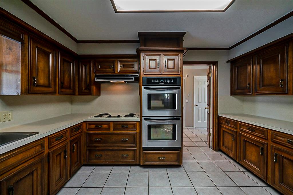 13318 2 Holston Hills Drive, Houston, Texas 77069, 3 Bedrooms Bedrooms, 3 Rooms Rooms,2 BathroomsBathrooms,Single-family,For Sale,Holston Hills,61083394