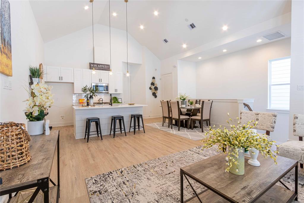 2518 2 Terry Street, Houston, Texas 77009, 3 Bedrooms Bedrooms, 6 Rooms Rooms,2 BathroomsBathrooms,Single-family,For Sale,Terry,58075272