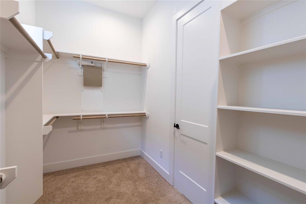 2518 2 Terry Street, Houston, Texas 77009, 3 Bedrooms Bedrooms, 6 Rooms Rooms,2 BathroomsBathrooms,Single-family,For Sale,Terry,58075272