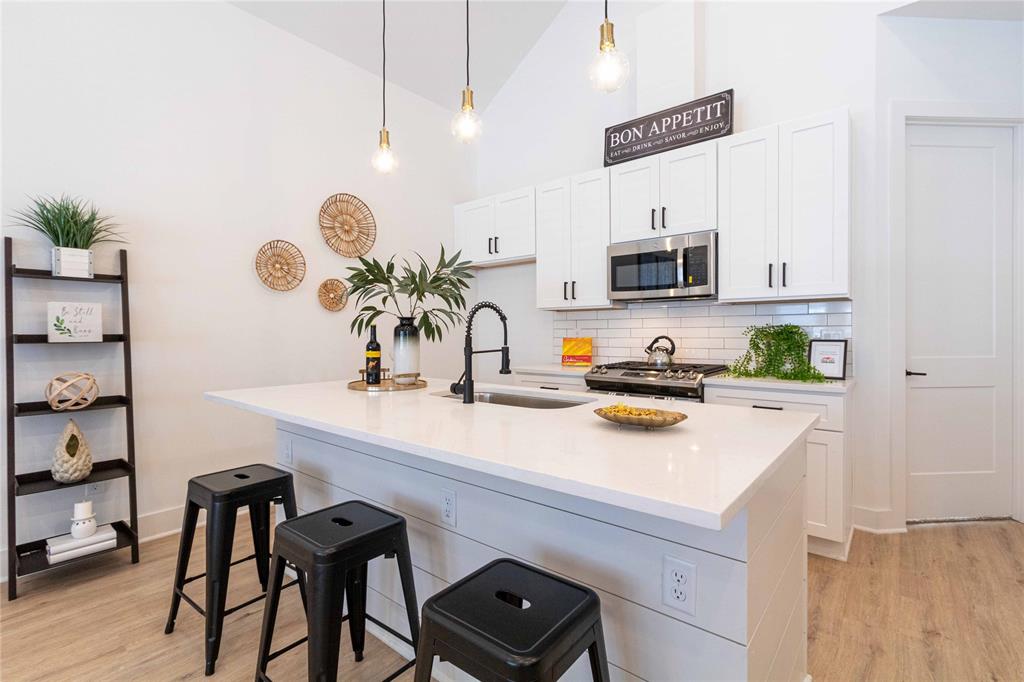2518 2 Terry Street, Houston, Texas 77009, 3 Bedrooms Bedrooms, 6 Rooms Rooms,2 BathroomsBathrooms,Single-family,For Sale,Terry,58075272