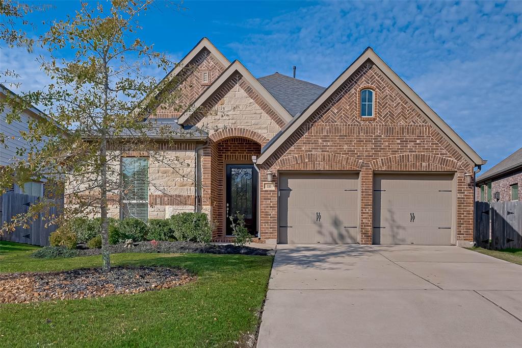 110 1 Verismo Court, Montgomery, Texas 77316, 4 Bedrooms Bedrooms, 9 Rooms Rooms,3 BathroomsBathrooms,Single-family,For Sale,Verismo,79784017