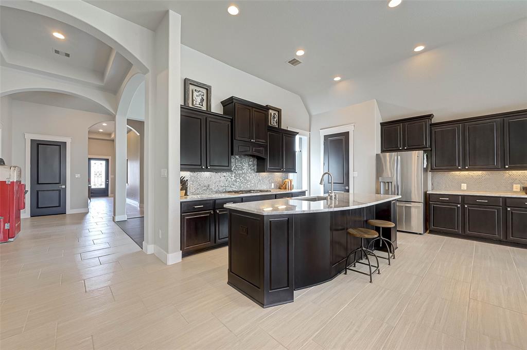 110 1 Verismo Court, Montgomery, Texas 77316, 4 Bedrooms Bedrooms, 9 Rooms Rooms,3 BathroomsBathrooms,Single-family,For Sale,Verismo,79784017