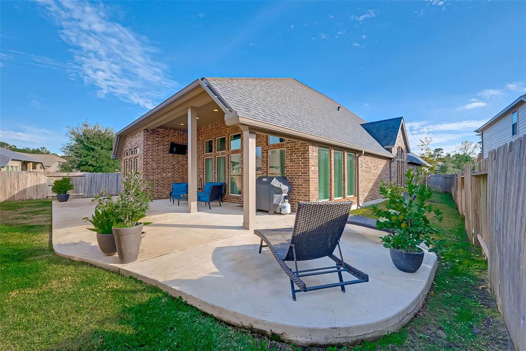110 1 Verismo Court, Montgomery, Texas 77316, 4 Bedrooms Bedrooms, 9 Rooms Rooms,3 BathroomsBathrooms,Single-family,For Sale,Verismo,79784017