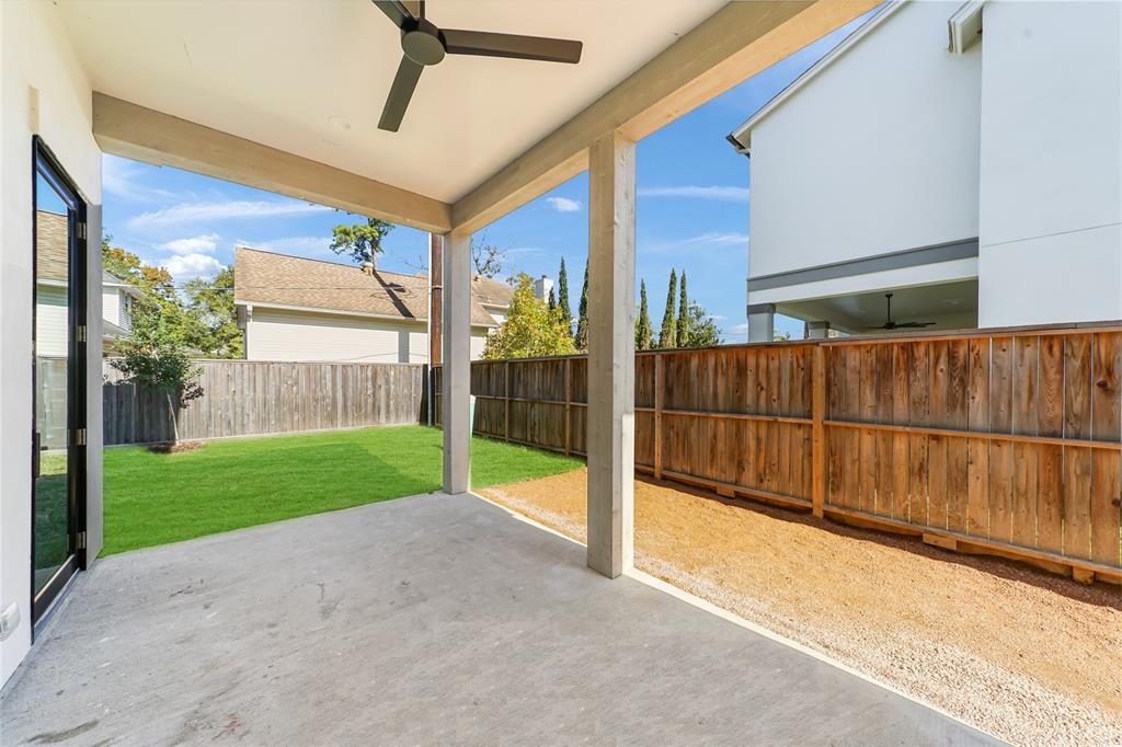 7906 2 Villa Court, Hilshire Village, Texas 77055, 4 Bedrooms Bedrooms, 12 Rooms Rooms,4 BathroomsBathrooms,Single-family,For Sale,Villa,89477757
