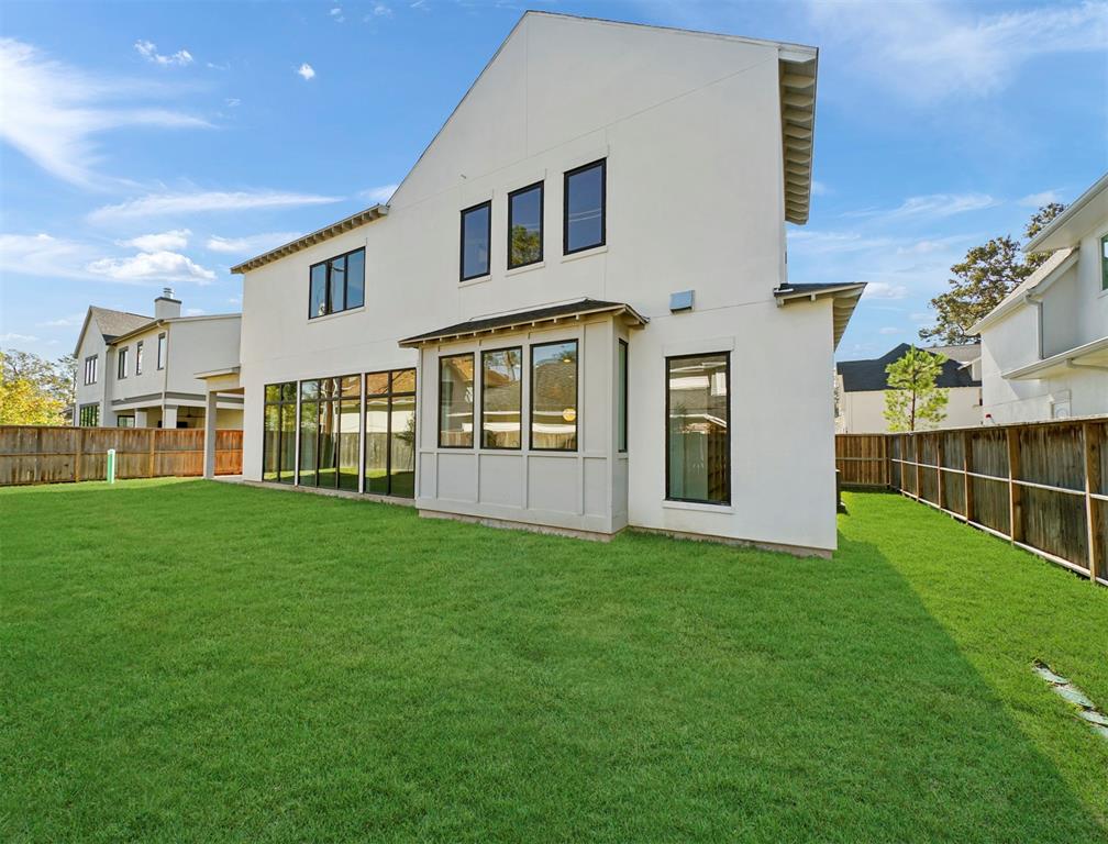 7906 2 Villa Court, Hilshire Village, Texas 77055, 4 Bedrooms Bedrooms, 12 Rooms Rooms,4 BathroomsBathrooms,Single-family,For Sale,Villa,89477757