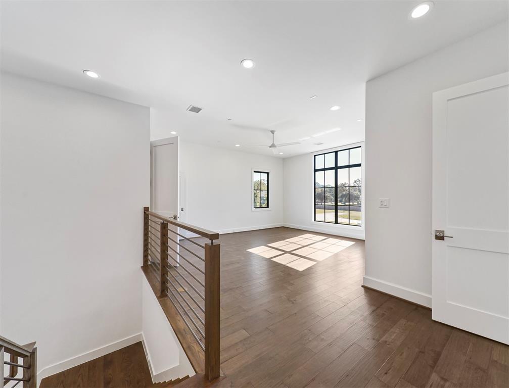 7906 2 Villa Court, Hilshire Village, Texas 77055, 4 Bedrooms Bedrooms, 12 Rooms Rooms,4 BathroomsBathrooms,Single-family,For Sale,Villa,89477757