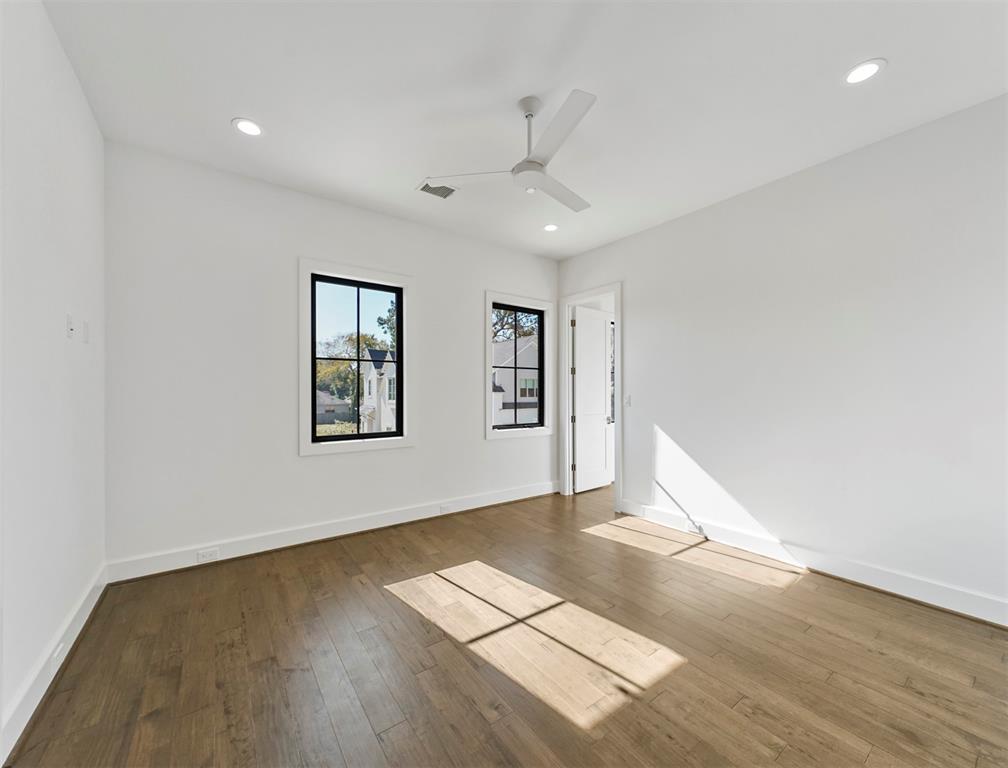 7906 2 Villa Court, Hilshire Village, Texas 77055, 4 Bedrooms Bedrooms, 12 Rooms Rooms,4 BathroomsBathrooms,Single-family,For Sale,Villa,89477757