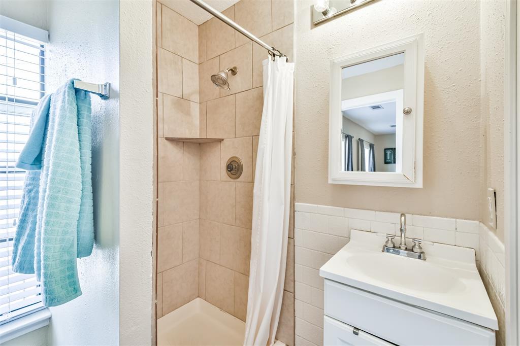21323 2 Park Mill Drive, Katy, Texas 77450, 4 Bedrooms Bedrooms, 11 Rooms Rooms,2 BathroomsBathrooms,Single-family,For Sale,Park Mill,65326326