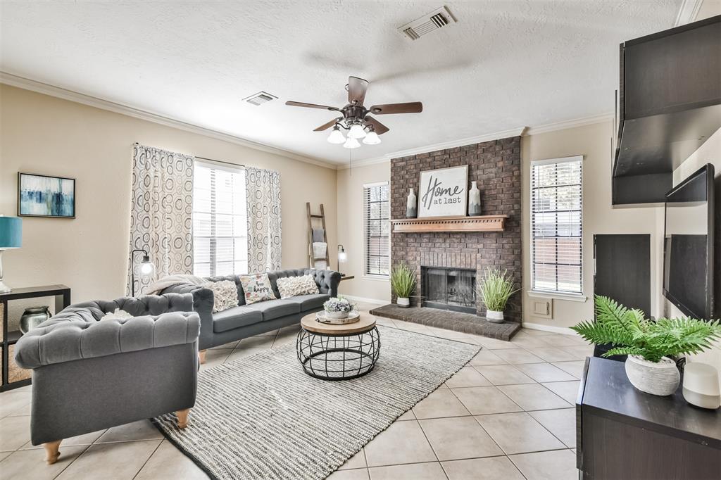21323 2 Park Mill Drive, Katy, Texas 77450, 4 Bedrooms Bedrooms, 11 Rooms Rooms,2 BathroomsBathrooms,Single-family,For Sale,Park Mill,65326326