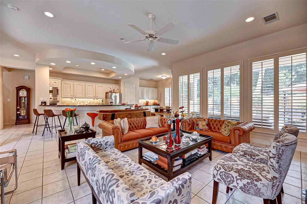 13603 2 Tracewood Bend, Houston, Texas 77077, 3 Bedrooms Bedrooms, 9 Rooms Rooms,2 BathroomsBathrooms,Single-family,For Sale,Tracewood,89901317