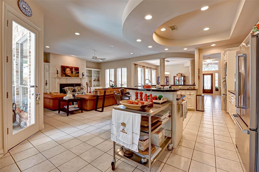 13603 2 Tracewood Bend, Houston, Texas 77077, 3 Bedrooms Bedrooms, 9 Rooms Rooms,2 BathroomsBathrooms,Single-family,For Sale,Tracewood,89901317