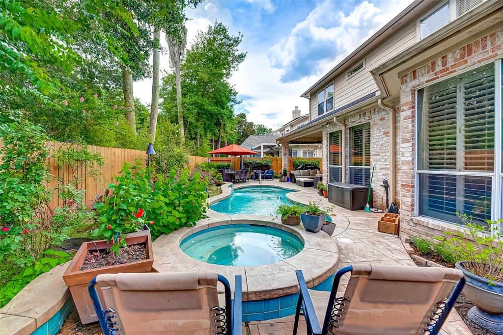 13603 2 Tracewood Bend, Houston, Texas 77077, 3 Bedrooms Bedrooms, 9 Rooms Rooms,2 BathroomsBathrooms,Single-family,For Sale,Tracewood,89901317