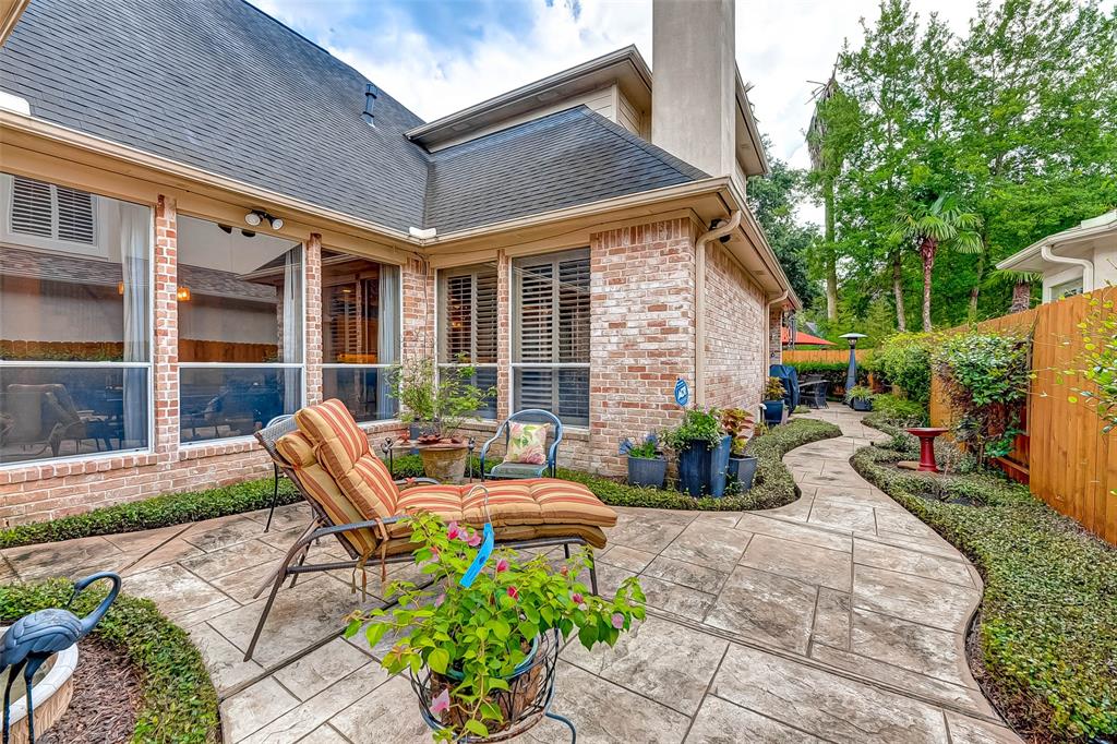 13603 2 Tracewood Bend, Houston, Texas 77077, 3 Bedrooms Bedrooms, 9 Rooms Rooms,2 BathroomsBathrooms,Single-family,For Sale,Tracewood,89901317