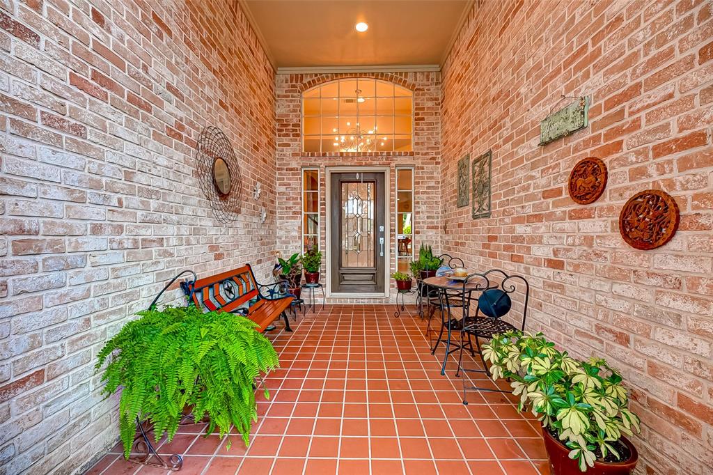 13603 2 Tracewood Bend, Houston, Texas 77077, 3 Bedrooms Bedrooms, 9 Rooms Rooms,2 BathroomsBathrooms,Single-family,For Sale,Tracewood,89901317