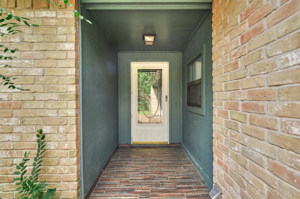 2408 1 Ripplewood Drive, Conroe, Texas 77384, 3 Bedrooms Bedrooms, 8 Rooms Rooms,2 BathroomsBathrooms,Single-family,For Sale,Ripplewood,87169308