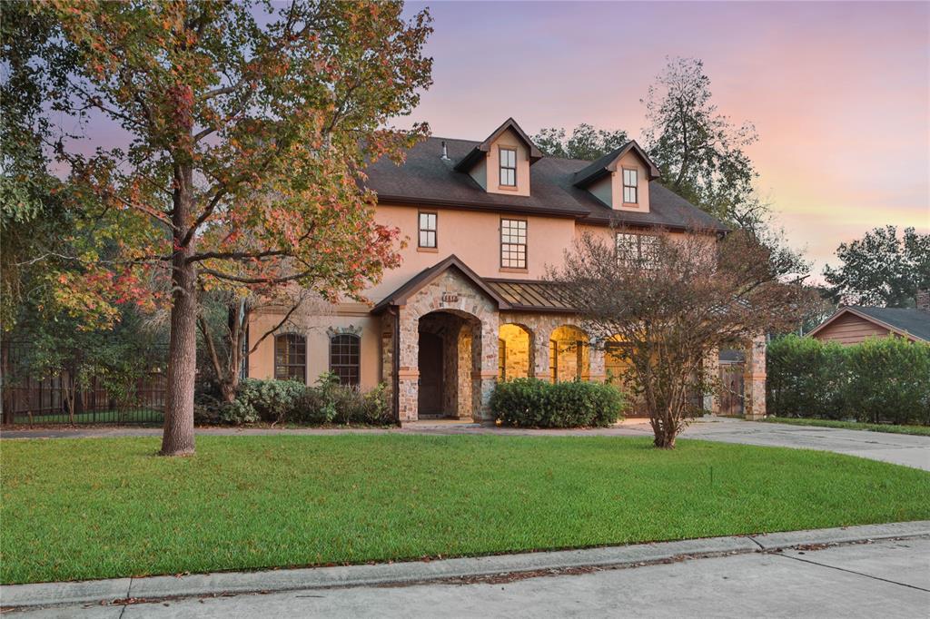 8814 2 Cedarbrake Drive, Houston, Texas 77055, 6 Bedrooms Bedrooms, 18 Rooms Rooms,6 BathroomsBathrooms,Single-family,For Sale,Cedarbrake,33865087