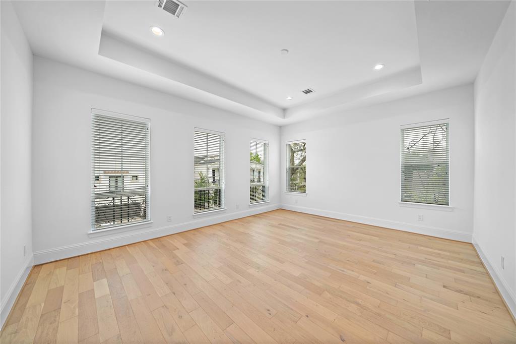 2408 3 Driscoll Street, Houston, Texas 77019, 4 Bedrooms Bedrooms, 8 Rooms Rooms,3 BathroomsBathrooms,Single-family,For Sale,Driscoll,67499923