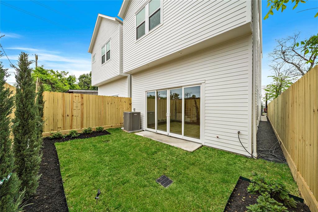 2408 3 Driscoll Street, Houston, Texas 77019, 4 Bedrooms Bedrooms, 8 Rooms Rooms,3 BathroomsBathrooms,Single-family,For Sale,Driscoll,67499923