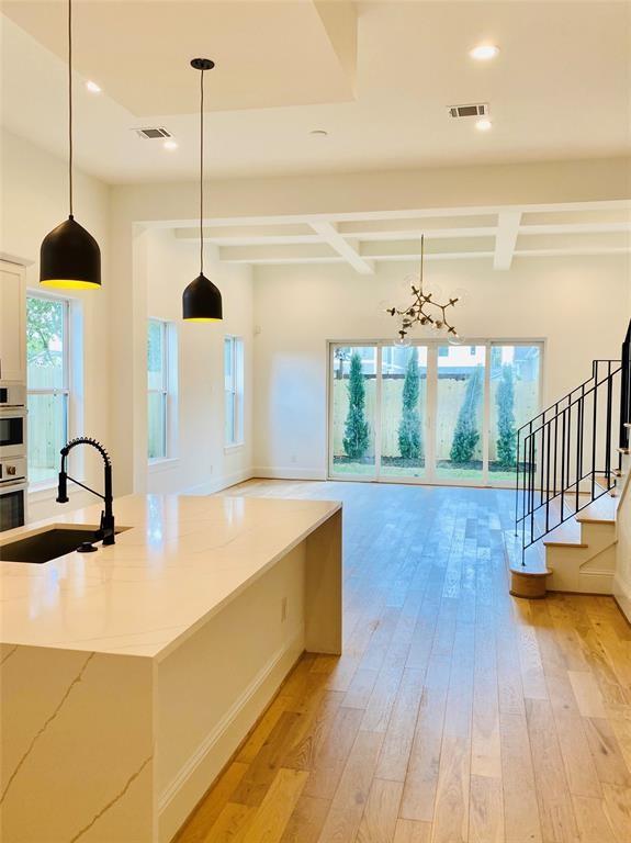 2408 3 Driscoll Street, Houston, Texas 77019, 4 Bedrooms Bedrooms, 8 Rooms Rooms,3 BathroomsBathrooms,Single-family,For Sale,Driscoll,67499923