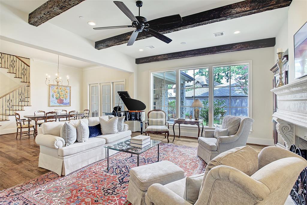 8406 2 Raylin Drive, Spring Valley Village, Texas 77055, 4 Bedrooms Bedrooms, 9 Rooms Rooms,3 BathroomsBathrooms,Single-family,For Sale,Raylin,72648337