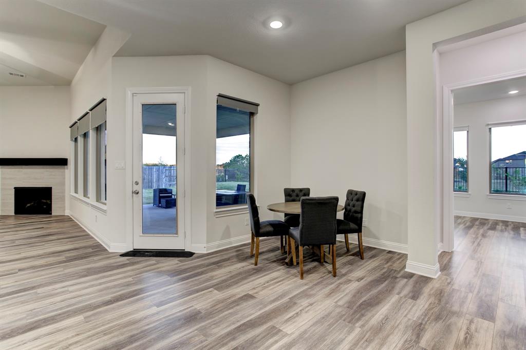 1307 2 Windy Thicket Lane, Katy, Texas 77494, 4 Bedrooms Bedrooms, 7 Rooms Rooms,4 BathroomsBathrooms,Single-family,For Sale,Windy Thicket,55986998