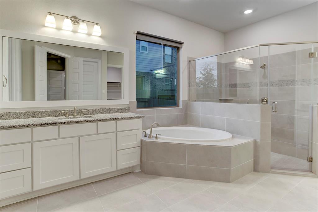 1307 2 Windy Thicket Lane, Katy, Texas 77494, 4 Bedrooms Bedrooms, 7 Rooms Rooms,4 BathroomsBathrooms,Single-family,For Sale,Windy Thicket,55986998
