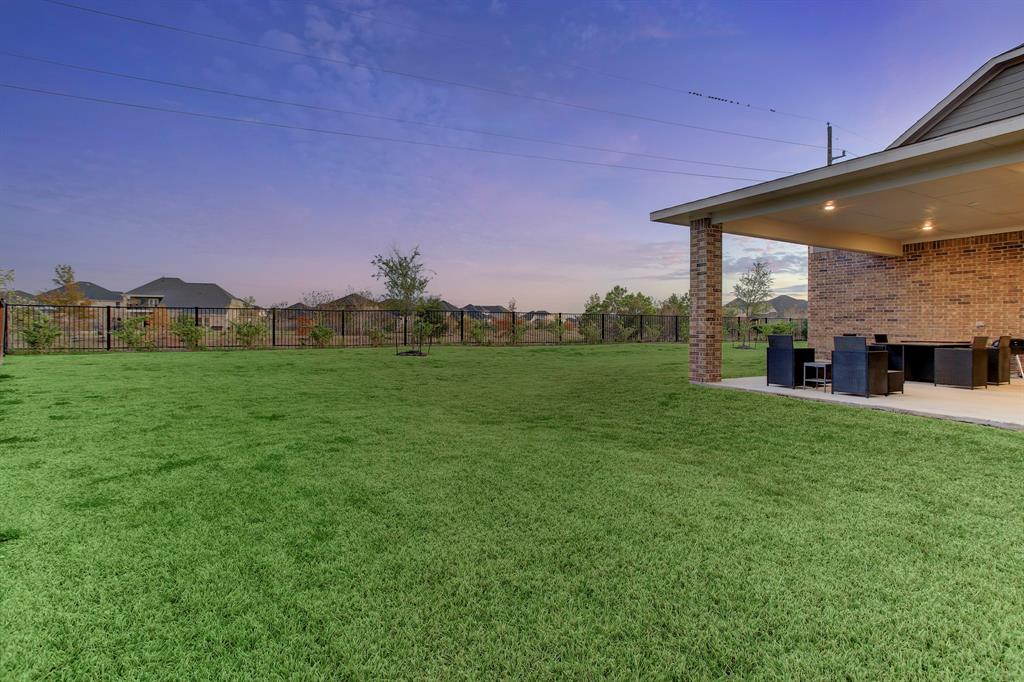 1307 2 Windy Thicket Lane, Katy, Texas 77494, 4 Bedrooms Bedrooms, 7 Rooms Rooms,4 BathroomsBathrooms,Single-family,For Sale,Windy Thicket,55986998