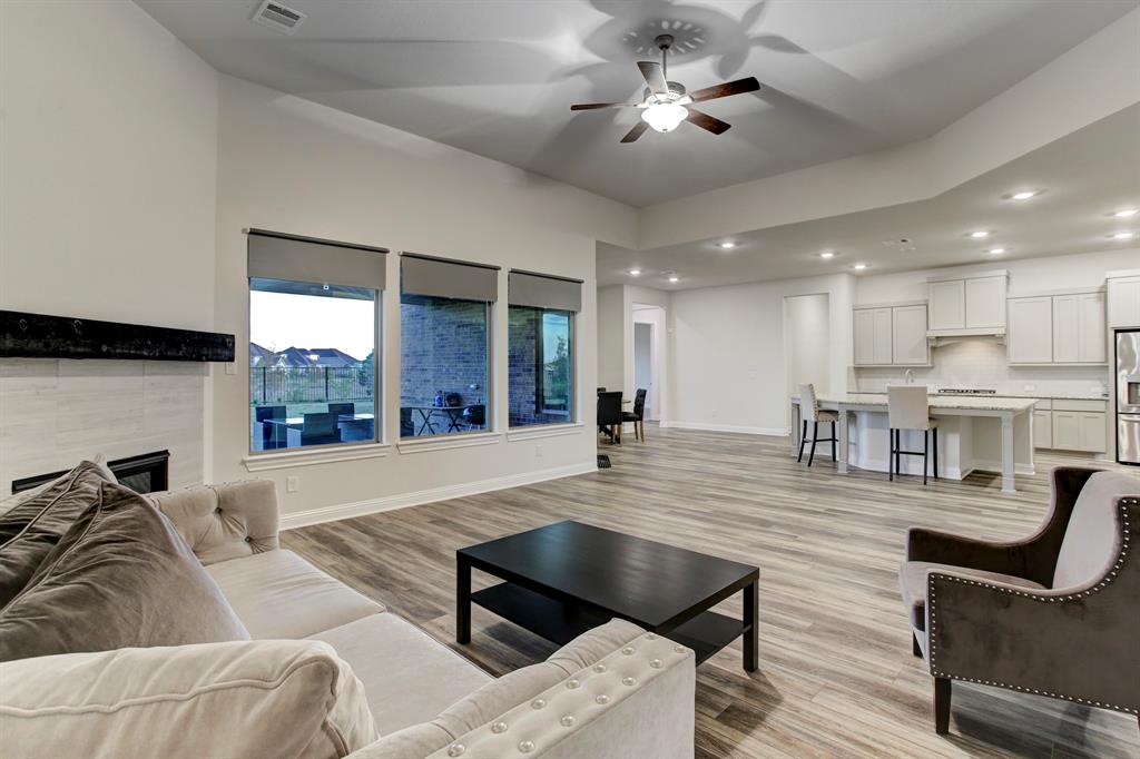 1307 2 Windy Thicket Lane, Katy, Texas 77494, 4 Bedrooms Bedrooms, 7 Rooms Rooms,4 BathroomsBathrooms,Single-family,For Sale,Windy Thicket,55986998
