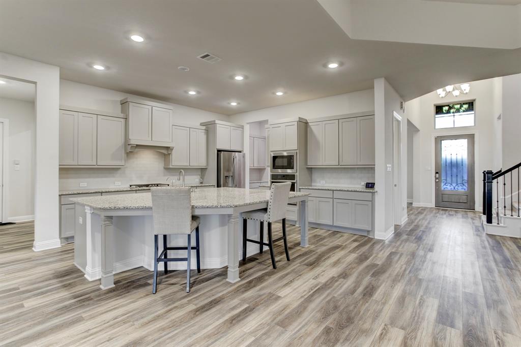 1307 2 Windy Thicket Lane, Katy, Texas 77494, 4 Bedrooms Bedrooms, 7 Rooms Rooms,4 BathroomsBathrooms,Single-family,For Sale,Windy Thicket,55986998