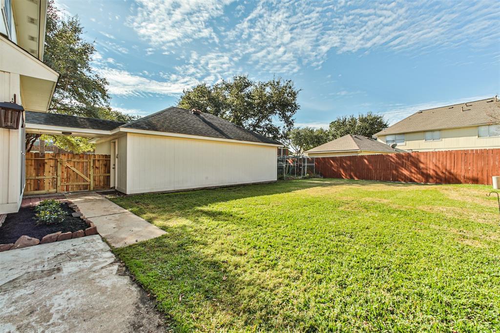 310 2 Gatemere Court, Katy, Texas 77450, 4 Bedrooms Bedrooms, 9 Rooms Rooms,2 BathroomsBathrooms,Single-family,For Sale,Gatemere,34255076