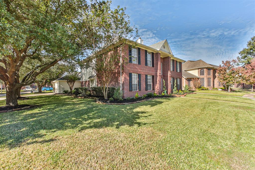 310 2 Gatemere Court, Katy, Texas 77450, 4 Bedrooms Bedrooms, 9 Rooms Rooms,2 BathroomsBathrooms,Single-family,For Sale,Gatemere,34255076