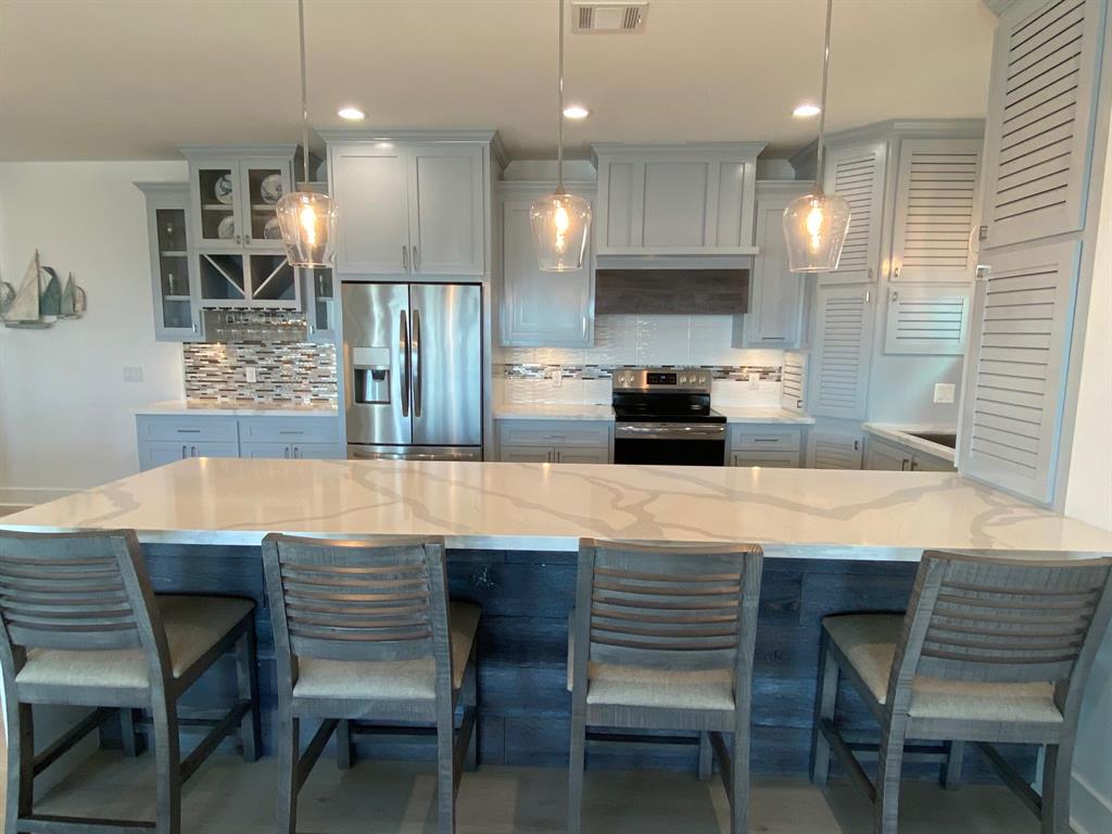 2798 2 Tradewind Lane, Crystal Beach, Texas 77650, 3 Bedrooms Bedrooms, 6 Rooms Rooms,2 BathroomsBathrooms,Single-family,For Sale,Tradewind,73835627