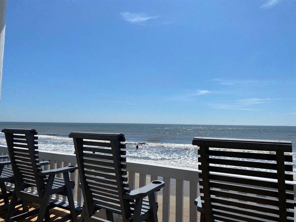 2798 2 Tradewind Lane, Crystal Beach, Texas 77650, 3 Bedrooms Bedrooms, 6 Rooms Rooms,2 BathroomsBathrooms,Single-family,For Sale,Tradewind,73835627