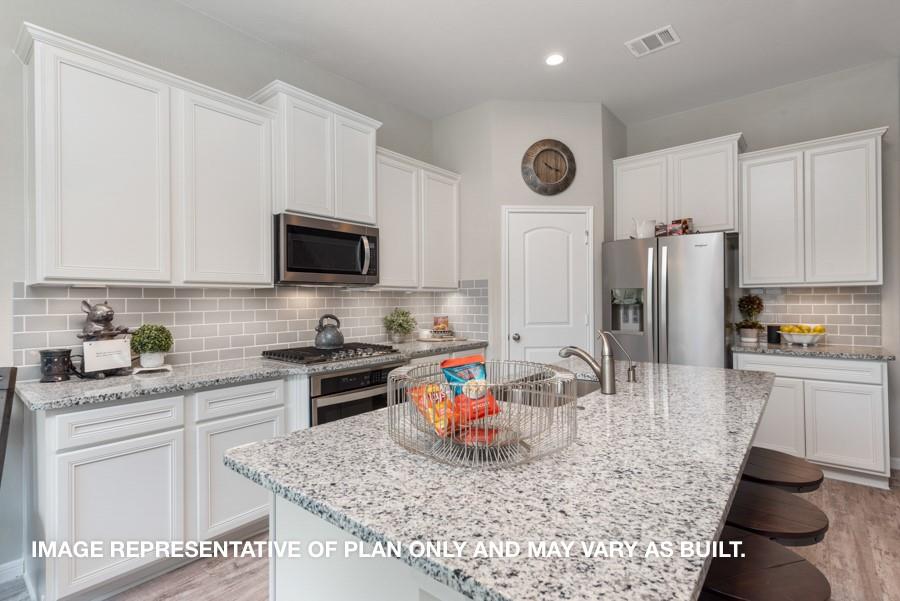 1180 2 Courteous Creek Drive, Montgomery, Texas 77316, 4 Bedrooms Bedrooms, 6 Rooms Rooms,2 BathroomsBathrooms,Single-family,For Sale,Courteous Creek,58834225
